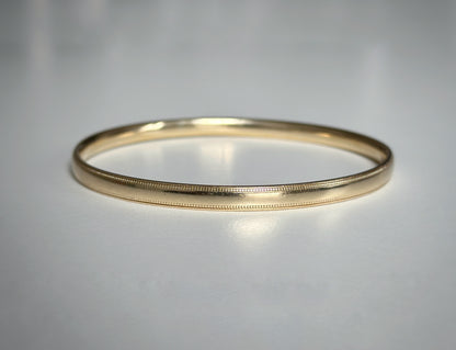 9ct Yellow Gold Heavy Weight Bangle