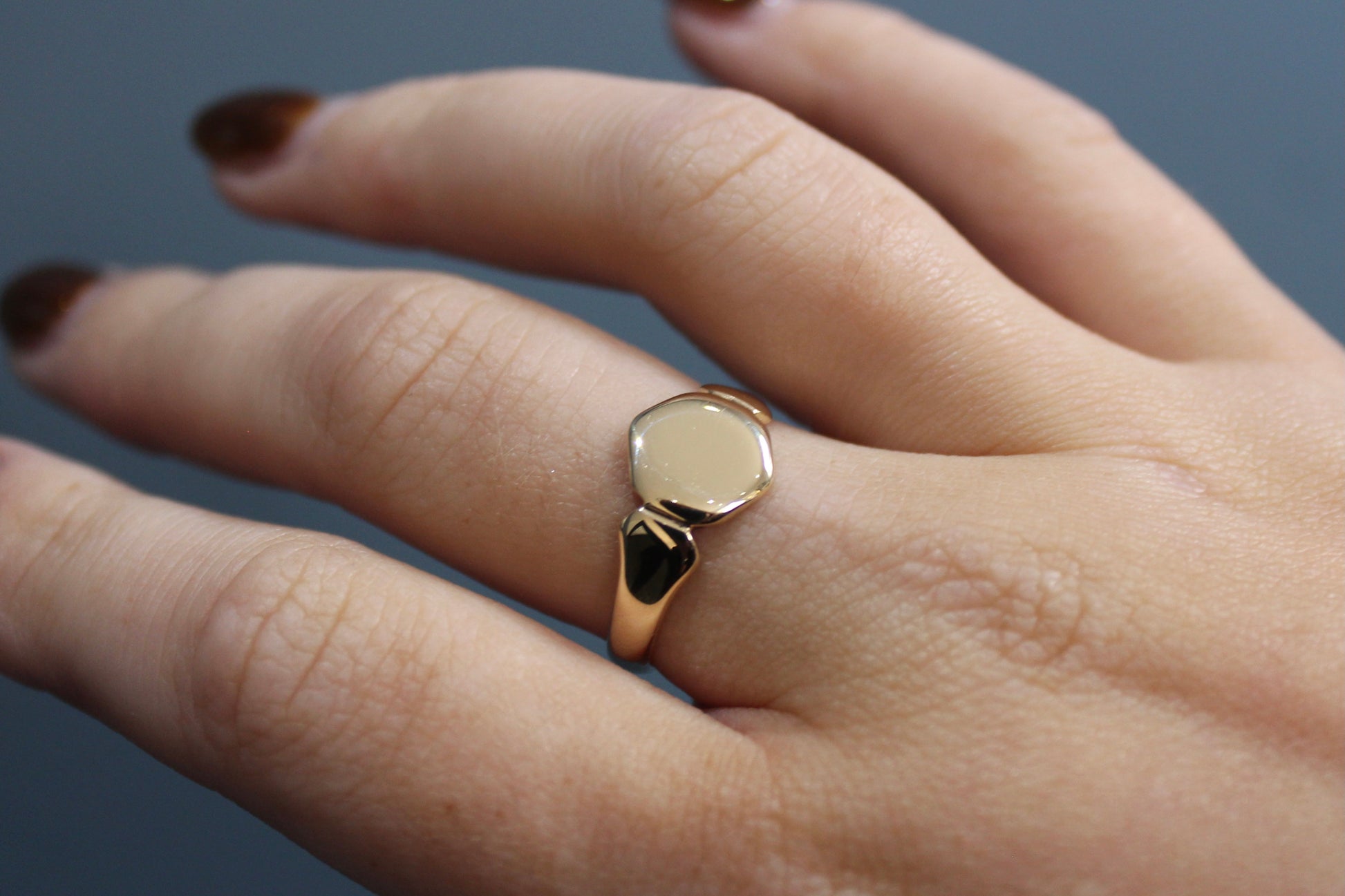 Hexagonal 9ct yellow gold fancy signet ring