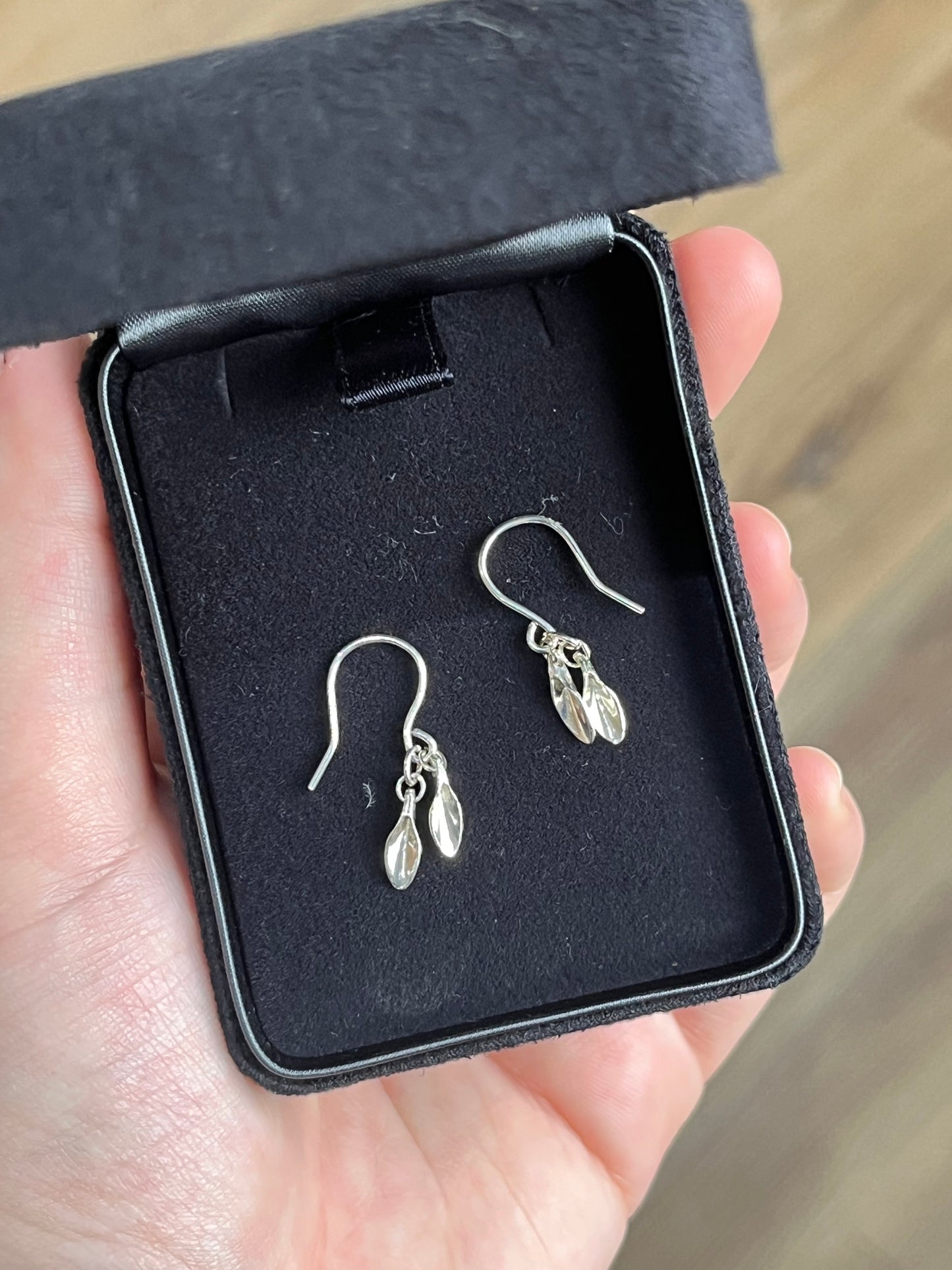 Leaf Detail Drop Earrings