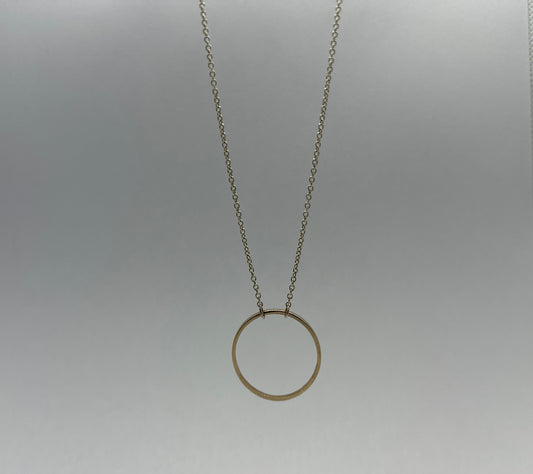 9ct Gold Circle Pendant